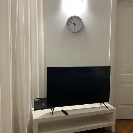 Helvetia Mazzini Apartmán *