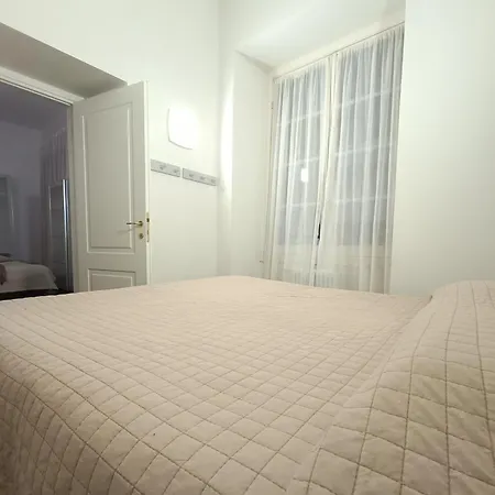Helvetia Mazzini Apartment *